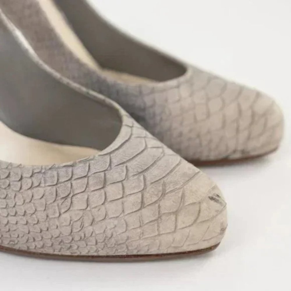 Christian Dior Miss Dior SnakeSkin Pumps - Picture 6 of 7